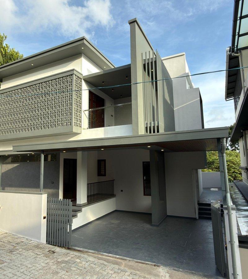 THRIKKAKARA | KAKKANAD | VILLAS