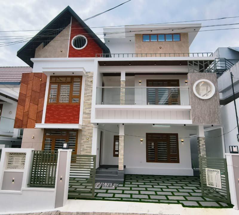 4BHK VILLA IN TEVAKKAL |HMT ROAD |KALAMASERY