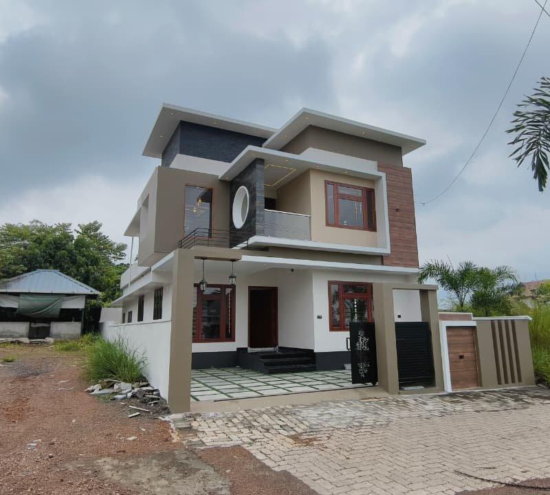 VILLA NEAR PERINGALA | INFOPARK |