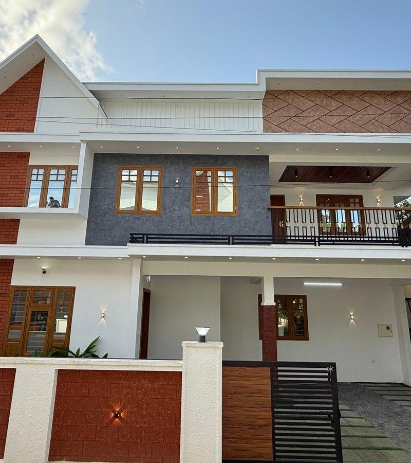 VILLAS NEAR EDAPALLY BUS ROUTE |എടപ്പള്ളി ബസ്റൂട്ടിലെ കുഴിവേലി പടിയിലെ മനോഹരമായ വീട്