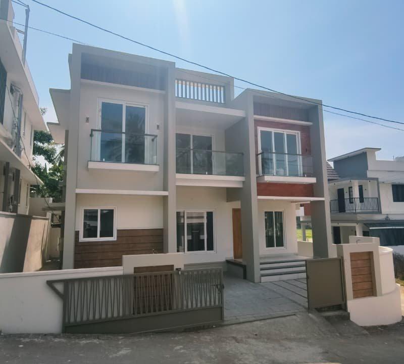 A quality home on the Edappally–Pookkattupady bus route | Near Kakkanad