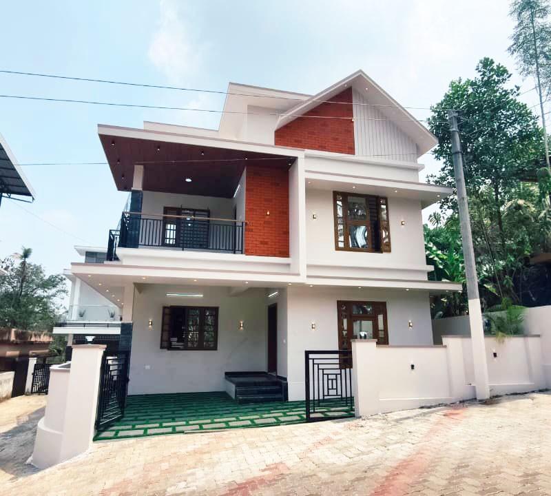 VILLAS IN  KUZHIVELIPADY | NEAR KALAMASSERY | 3BHK | 3.6 CENT | 1715 SQFT