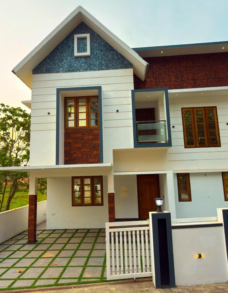 3BHK NEAR HMT ROAD | KALAMASERY |3BHK